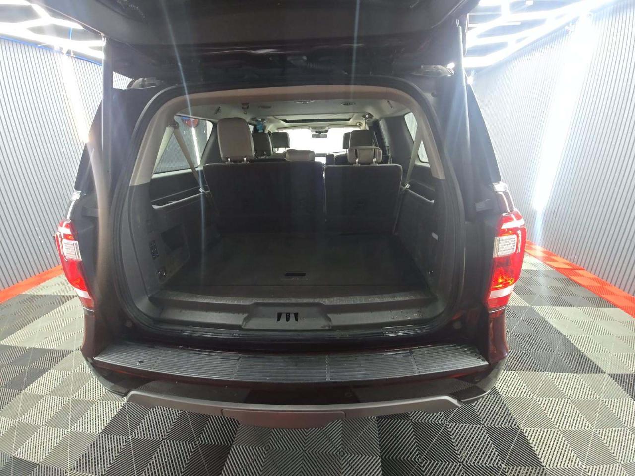 Ford Expedition Max XLT 4x2 2021