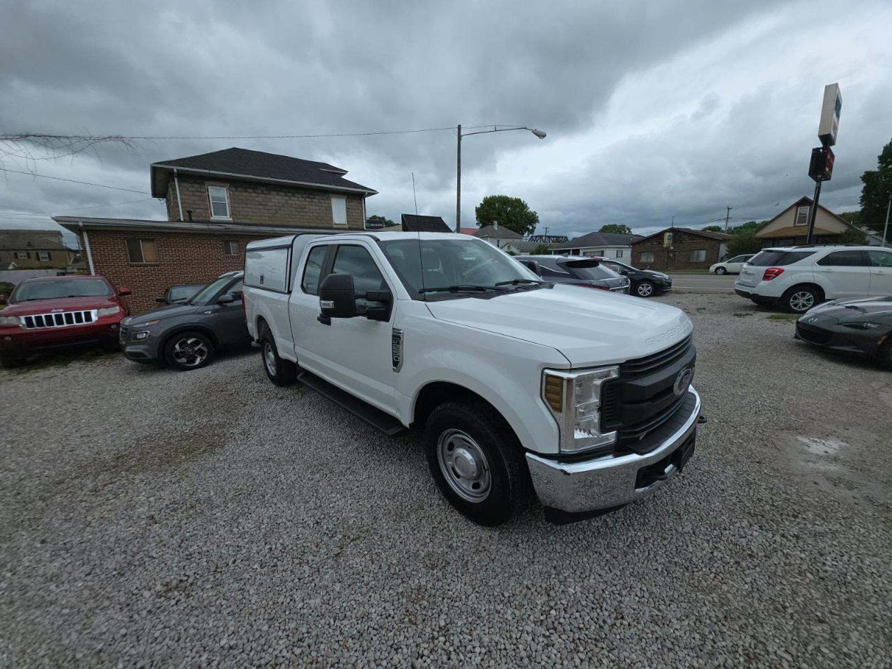 Ford Super Duty F-250 SRW XL 2WD SuperCab 6.75' Box 2019