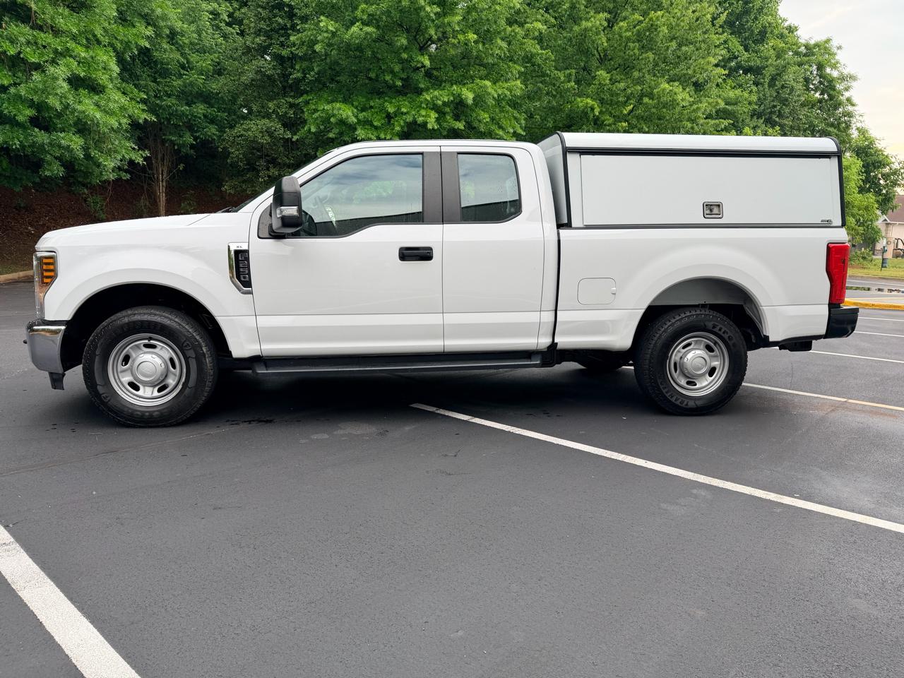 Ford Super Duty F-250 SRW XL 2WD SuperCab 6.75' Box 2019