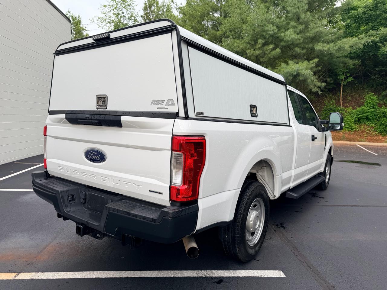 Ford Super Duty F-250 SRW XL 2WD SuperCab 6.75' Box 2019