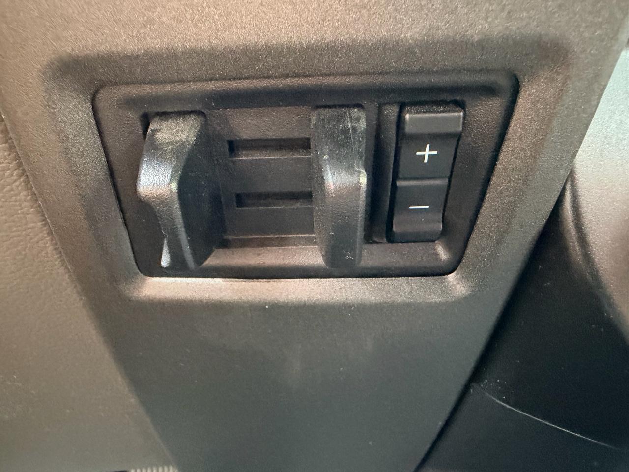 Ford Super Duty F-250 SRW XL 2WD SuperCab 6.75' Box 2019