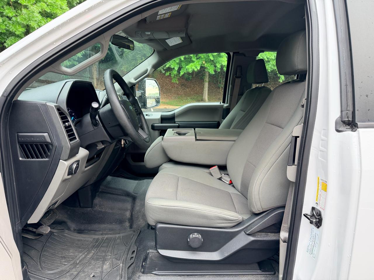 Ford Super Duty F-250 SRW XL 2WD SuperCab 6.75' Box 2019