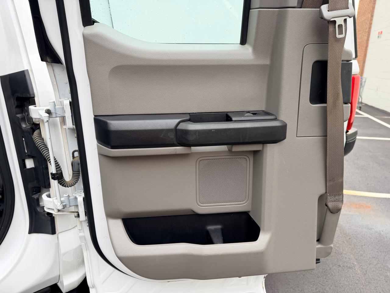 Ford Super Duty F-250 SRW XL 2WD SuperCab 6.75' Box 2019