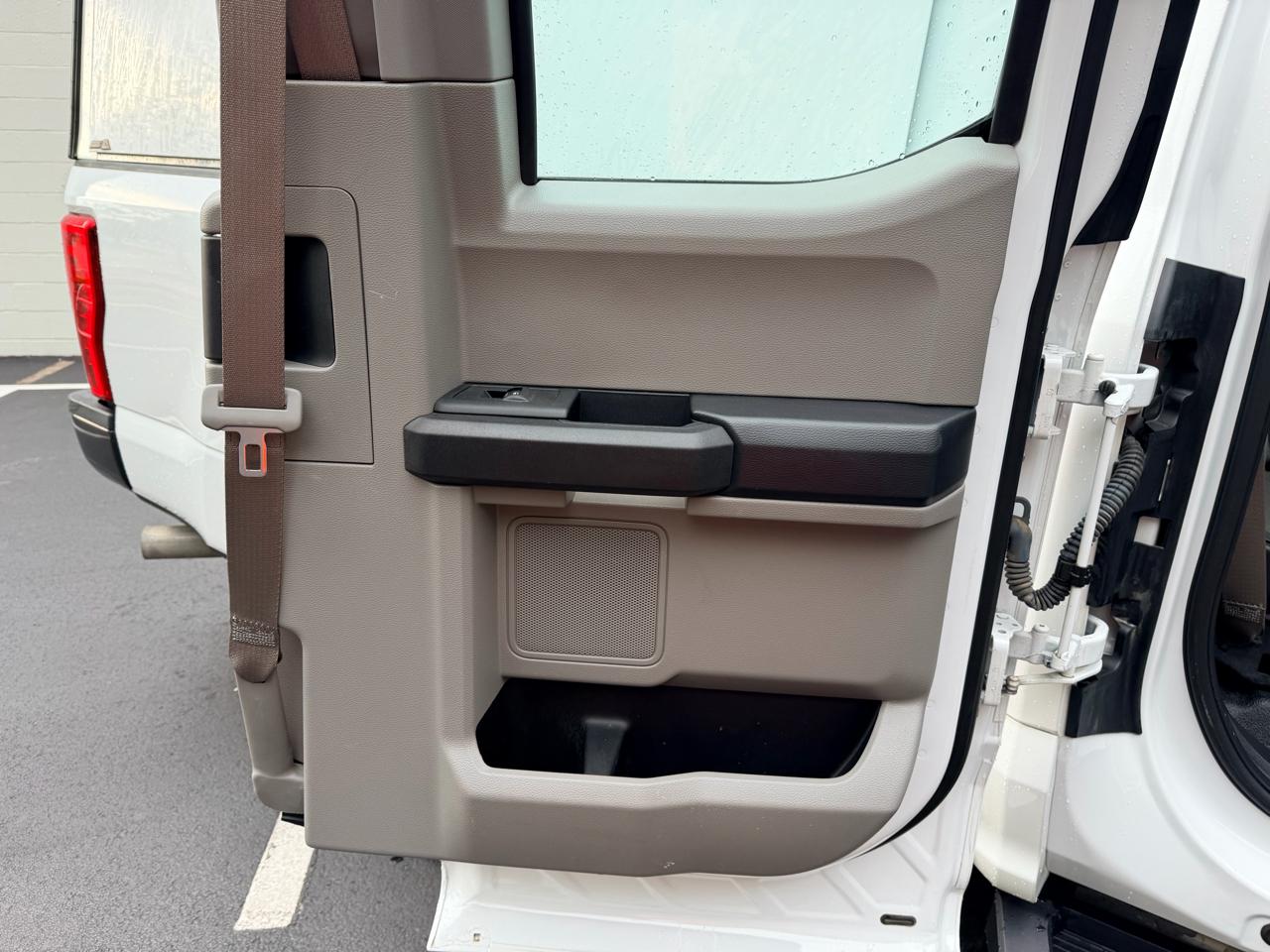 Ford Super Duty F-250 SRW XL 2WD SuperCab 6.75' Box 2019