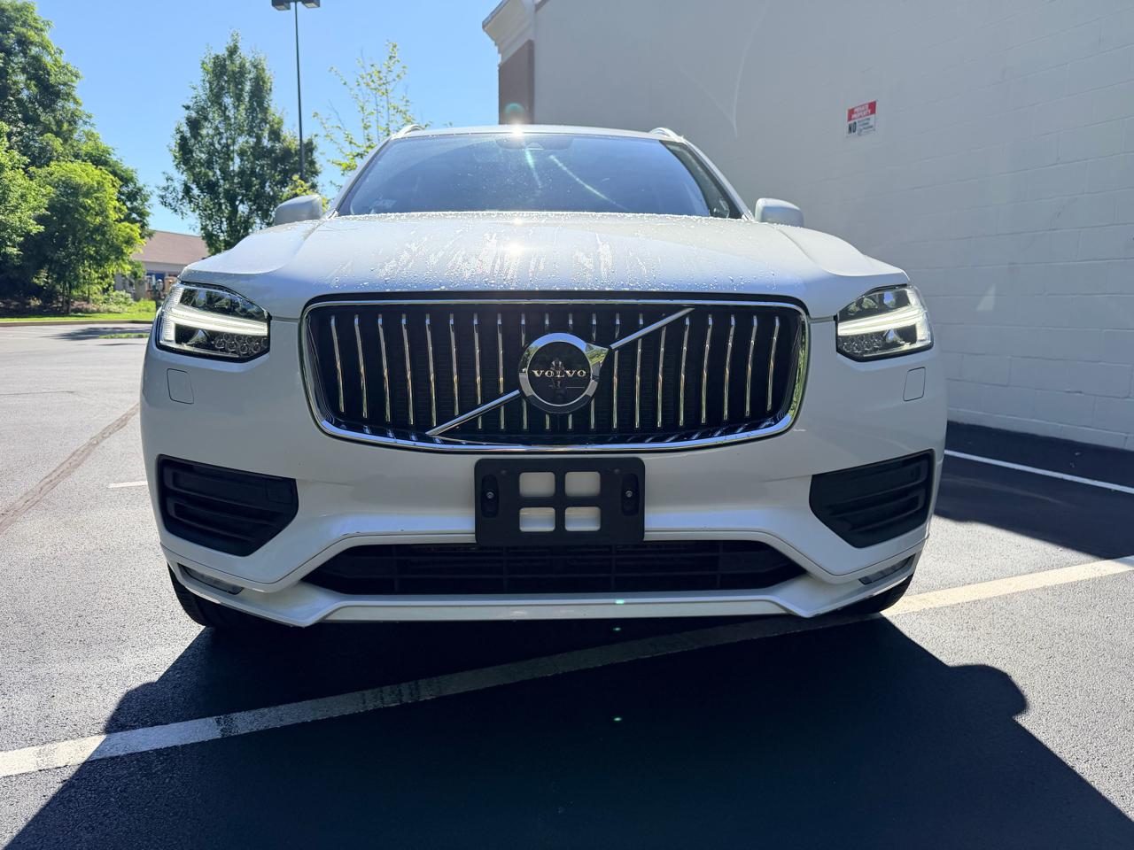 Volvo XC90 T6 AWD Momentum 6 Passenger 2020