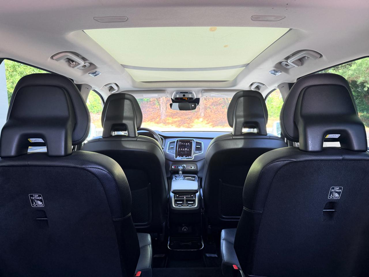 Volvo XC90 T6 AWD Momentum 6 Passenger 2020