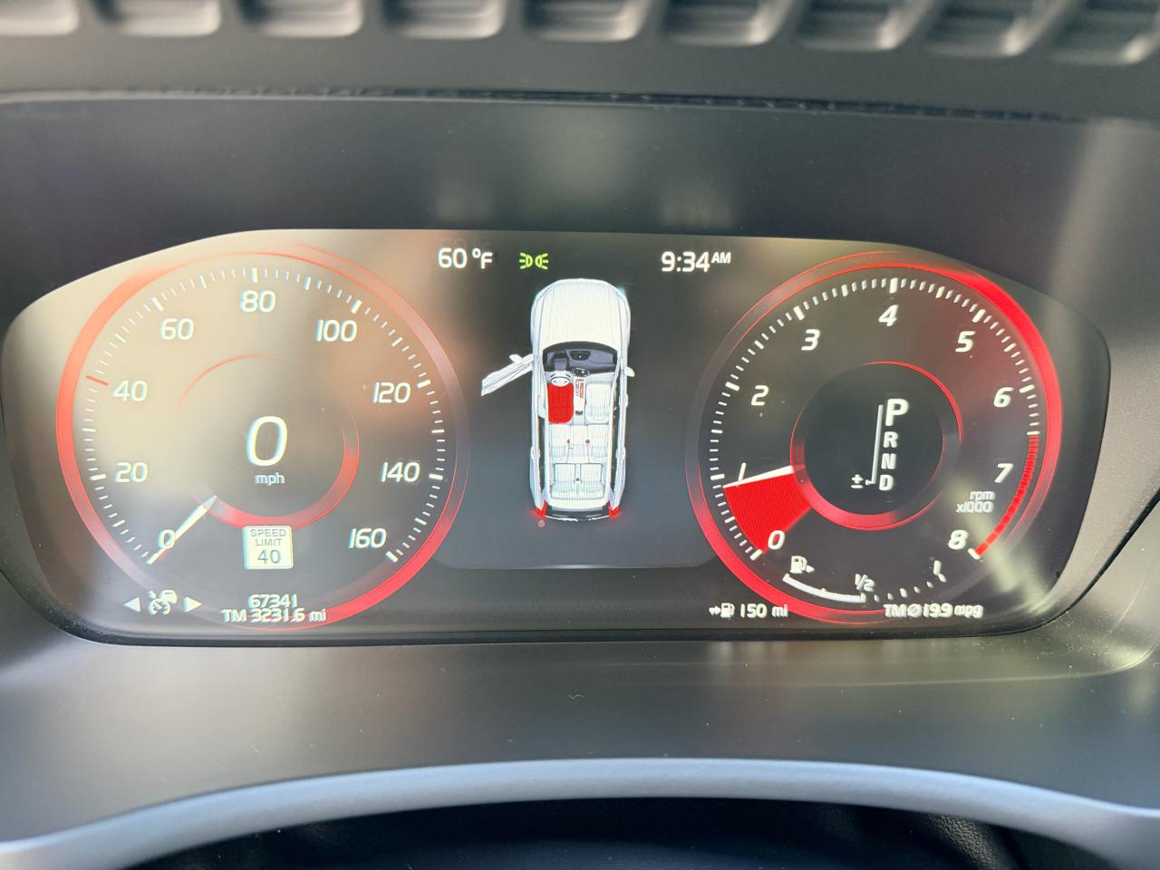 Volvo XC90 T6 AWD Momentum 6 Passenger 2020