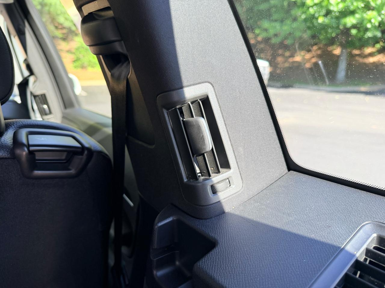 Volvo XC90 T6 AWD Momentum 6 Passenger 2020