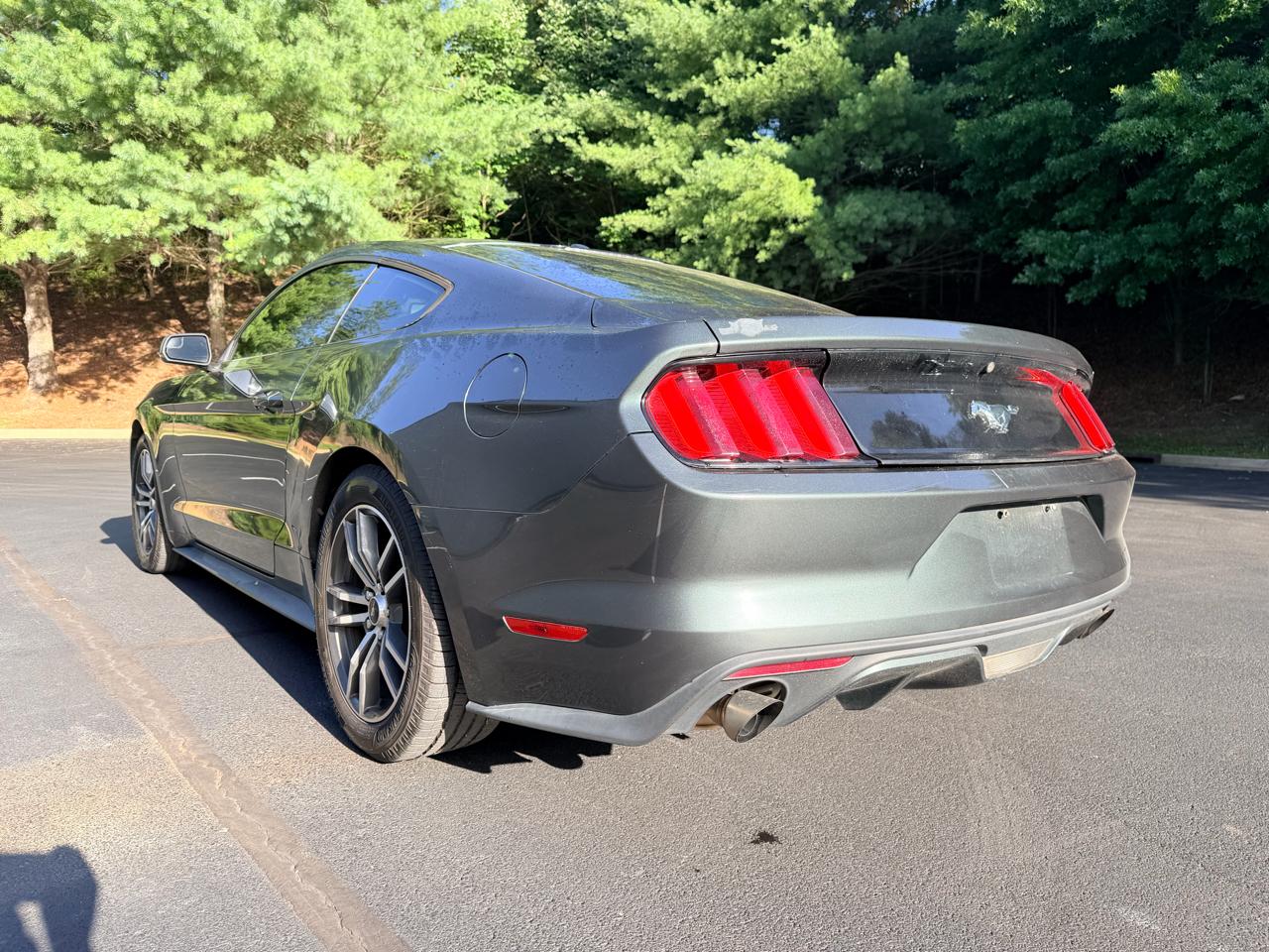 Ford Mustang 2dr Fastback EcoBoost 2016