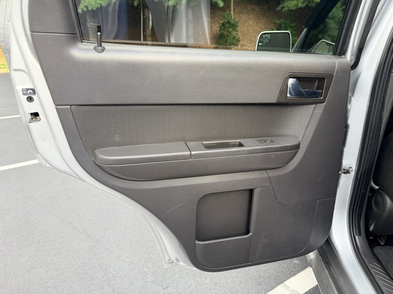 Ford Escape FWD 4dr Limited 2012