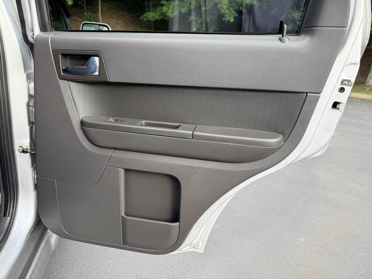 Ford Escape FWD 4dr Limited 2012
