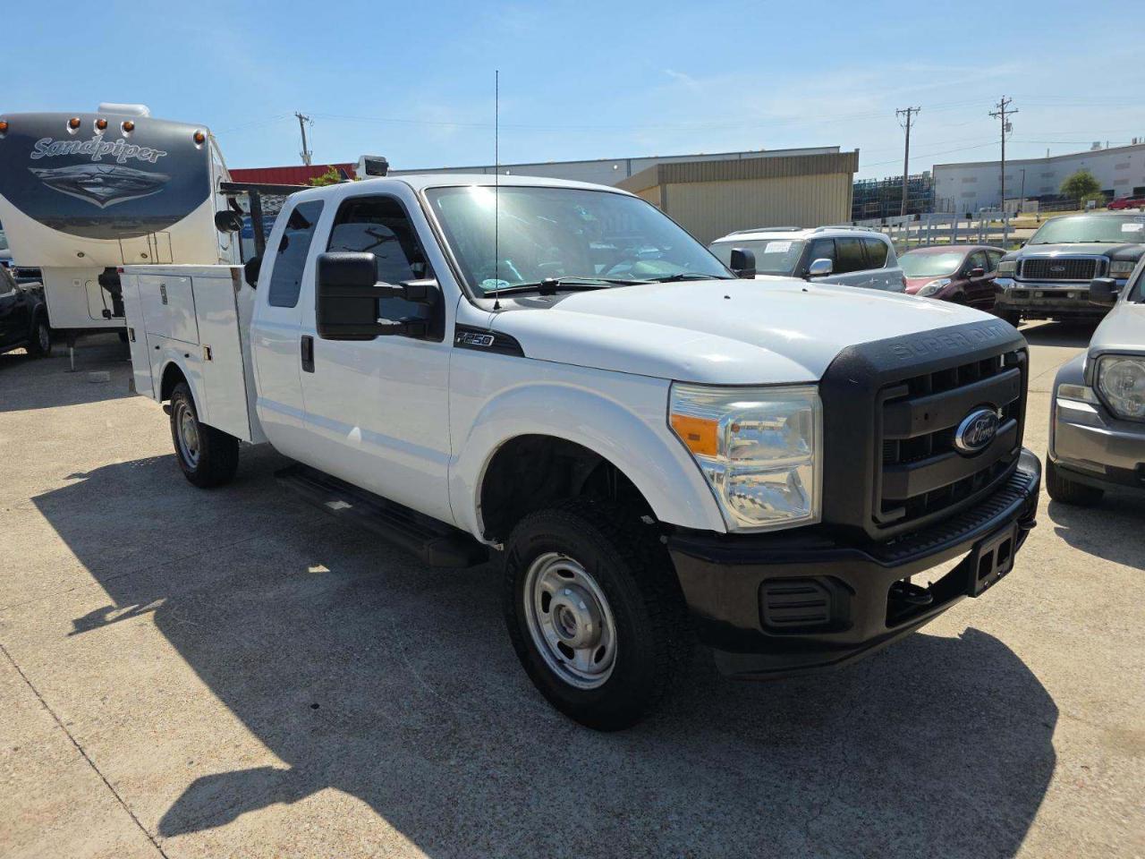 Ford Super Duty F-250 SRW 4WD SuperCab 142" XL 2014