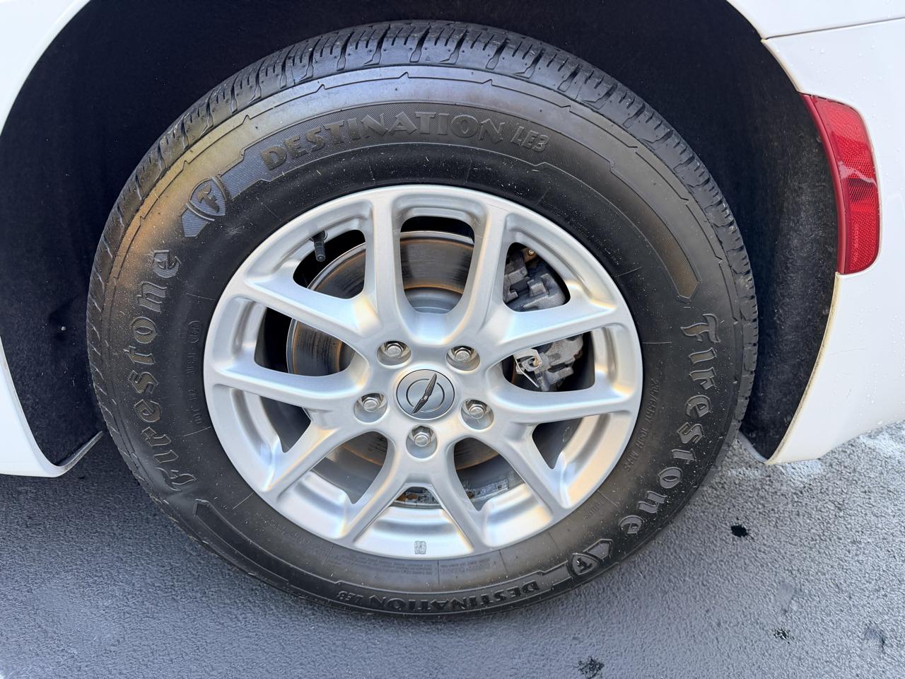 Chrysler Pacifica Touring FWD 2023