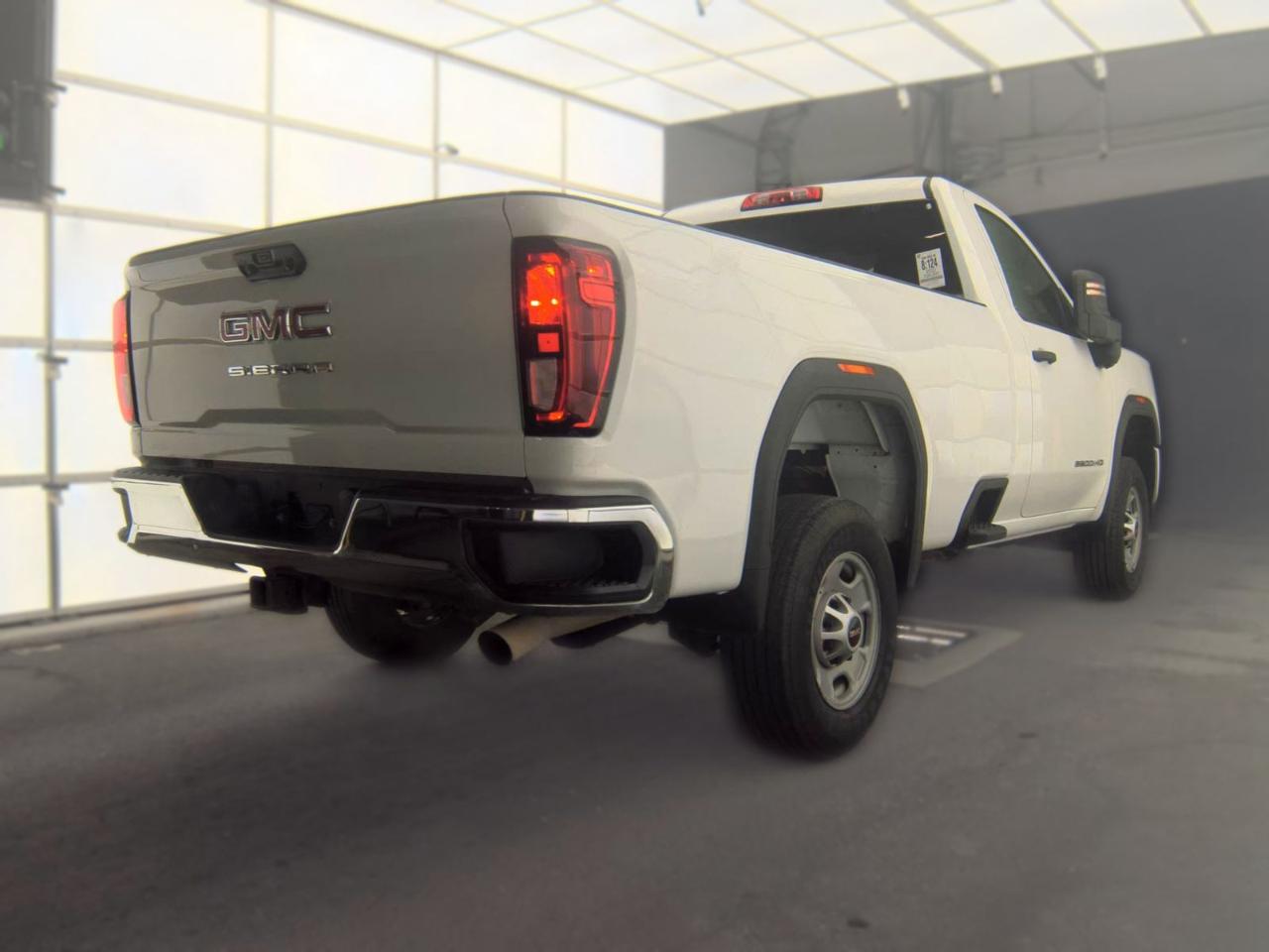 GMC Sierra 2500HD Pro Regular Cab 2WD 2022