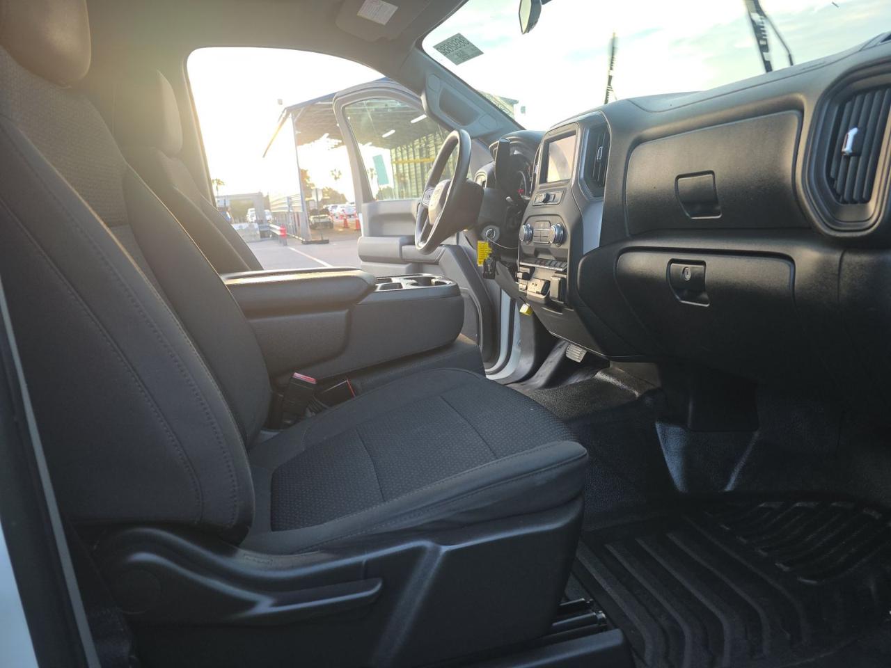 GMC Sierra 2500HD Pro Regular Cab 2WD 2022