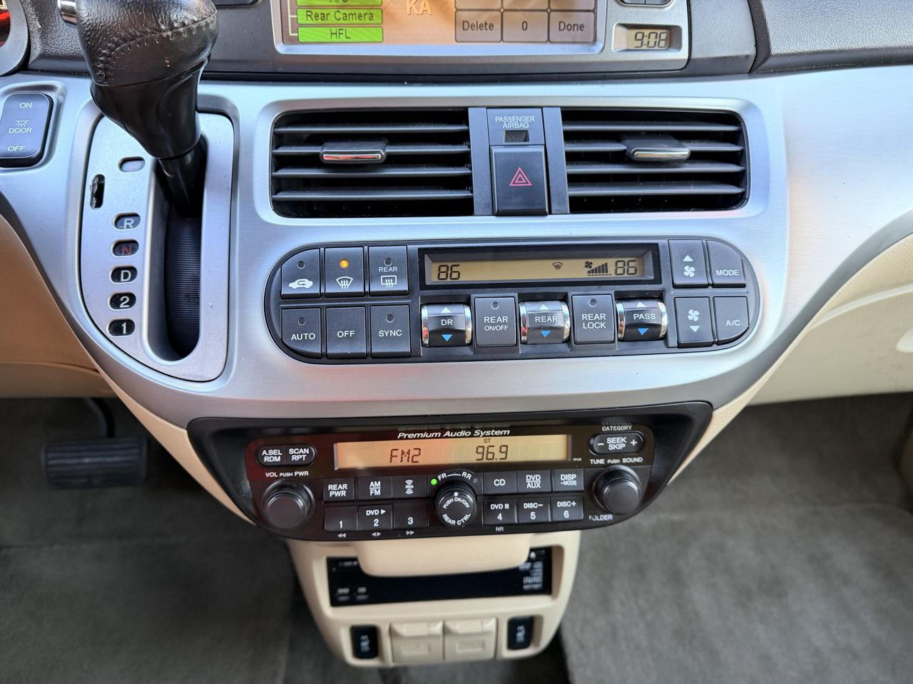 Honda Odyssey 5dr Touring w/PAX 2008