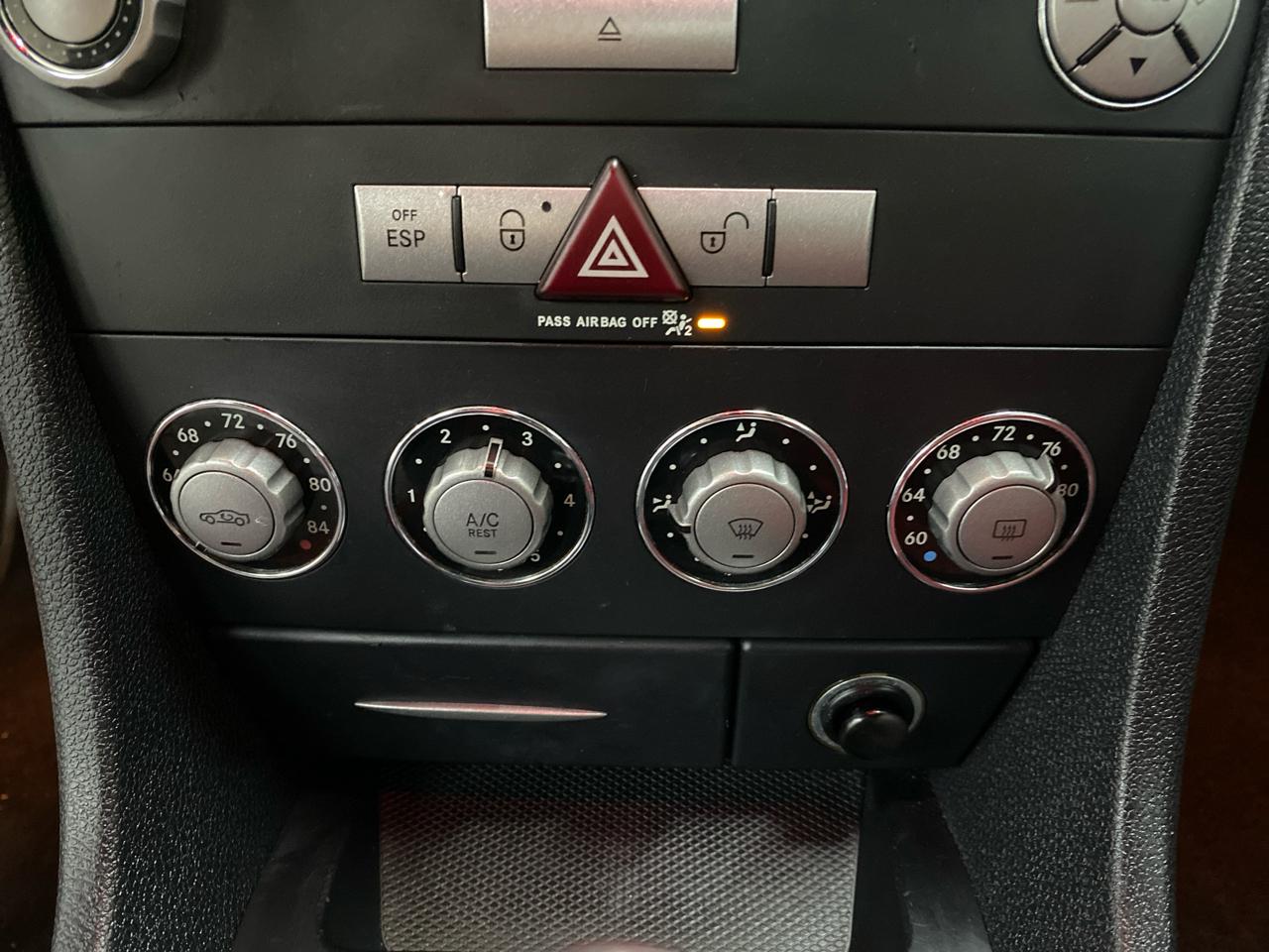 Mercedes-Benz SLK-Class 2dr Roadster 3.0L 2008