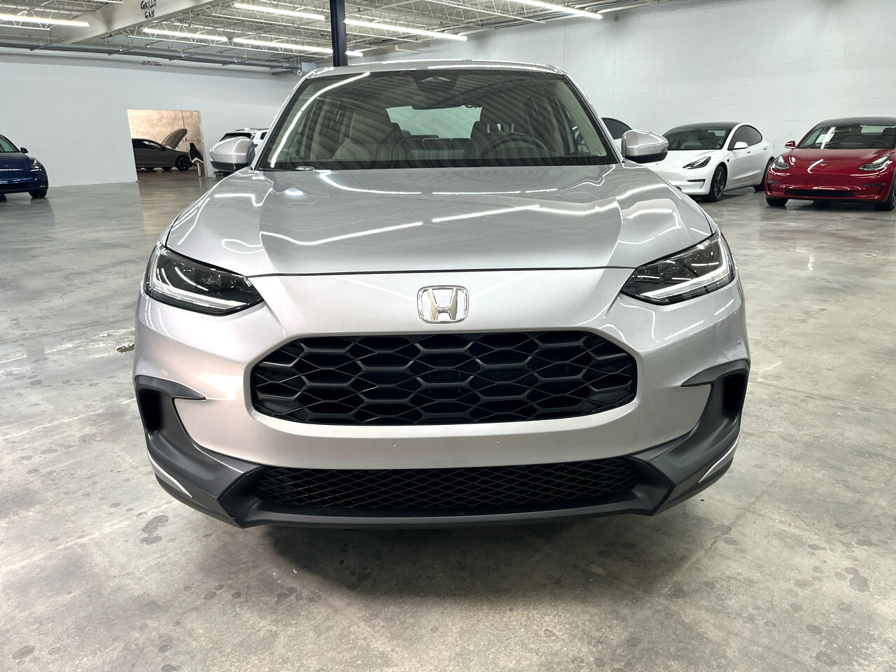 2025 Honda HR-V LX 2WD photo 3