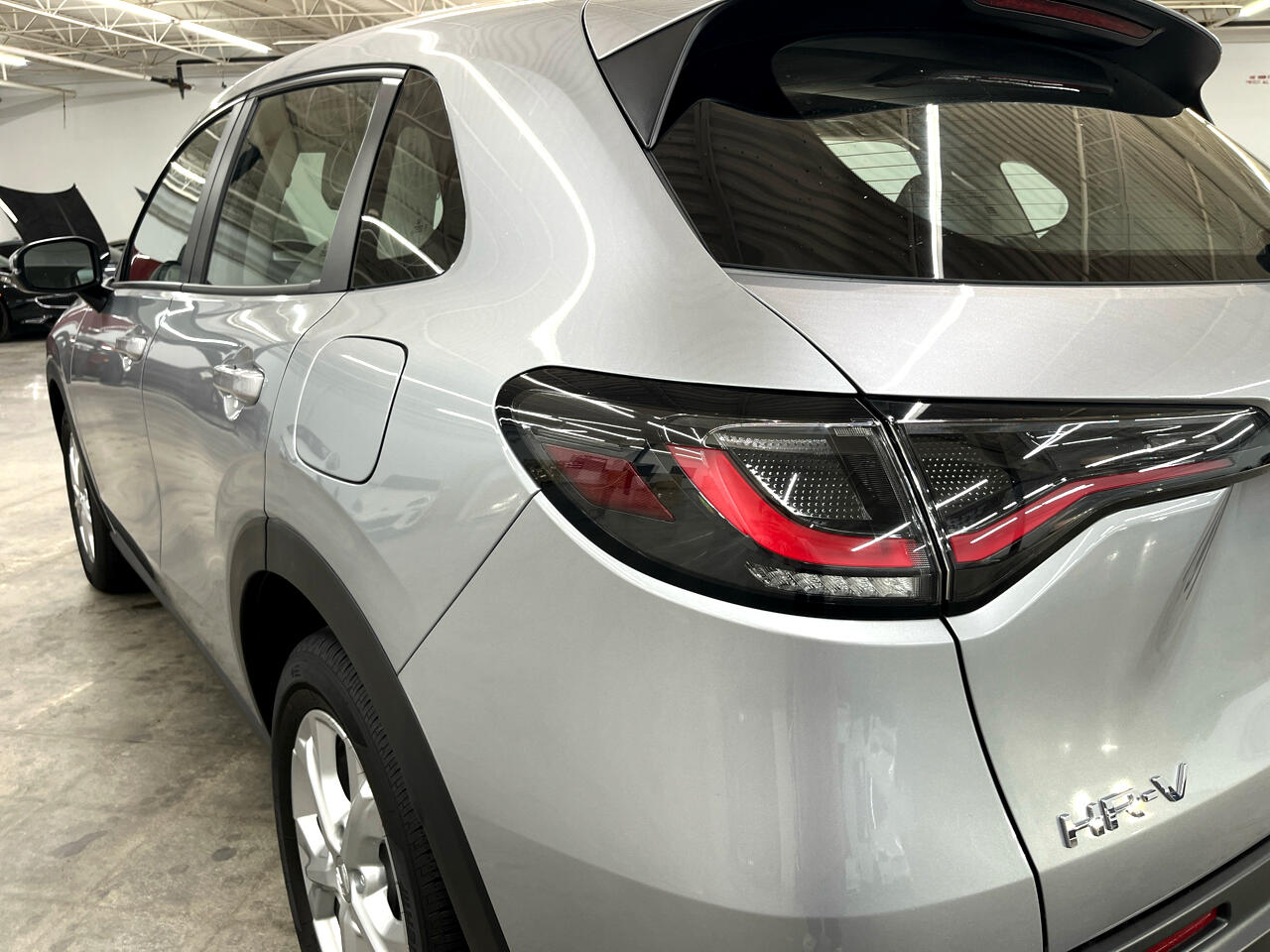 2025 Honda HR-V LX 2WD photo 8