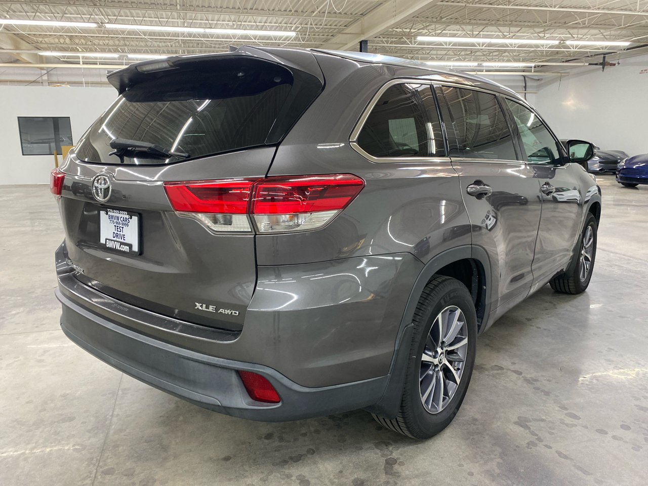 Toyota Highlander XLE V6 AWD (Natl) 2017