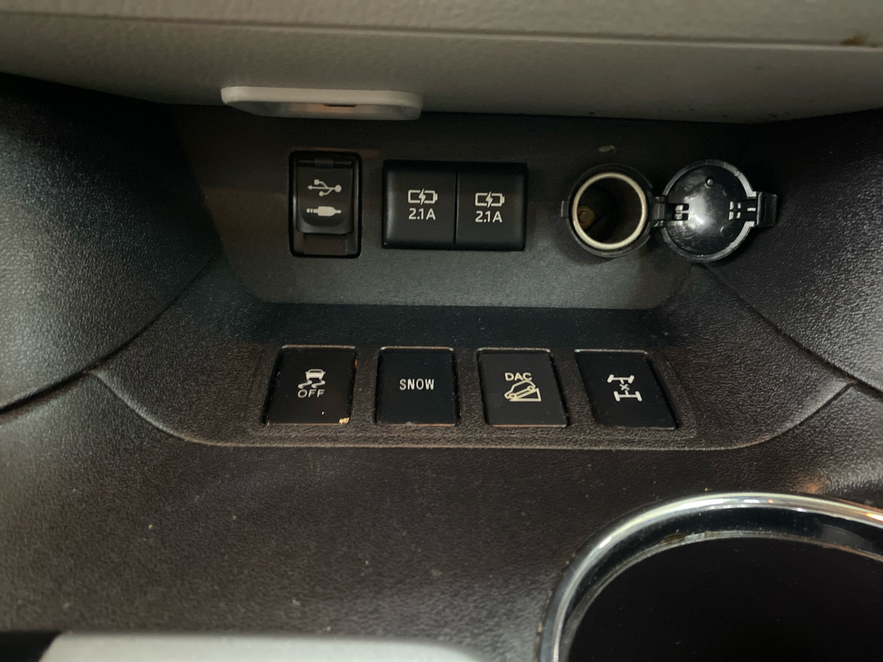 Toyota Highlander XLE V6 AWD (Natl) 2017