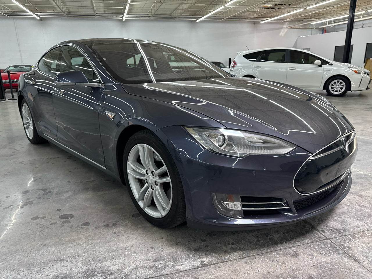 2016 Tesla Model S 90D photo 4