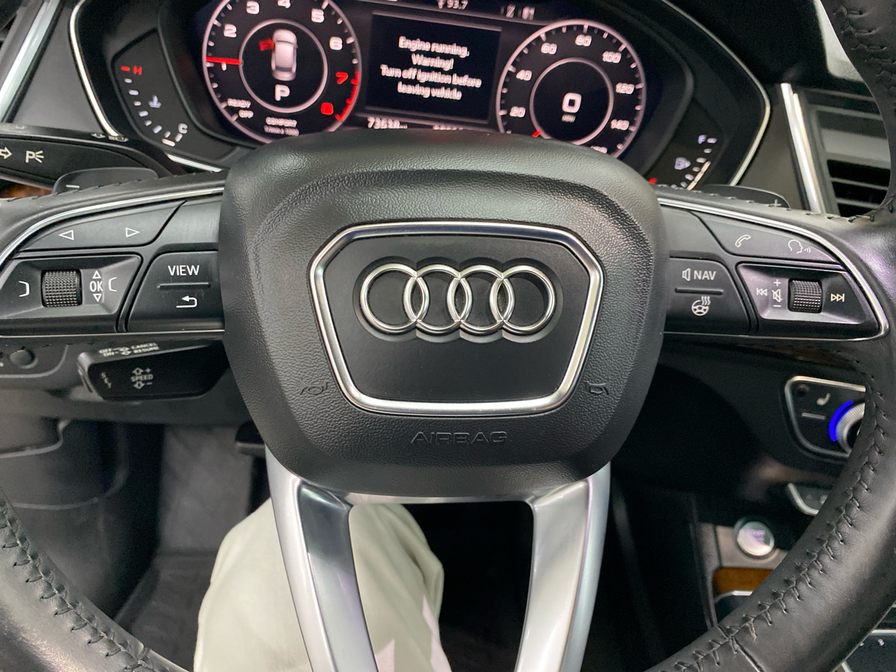 Audi Q5 2.0 TFSI Tech Premium Plus 2018 Audi Q5 2.0 TFSI Tech Premium Plus 2018