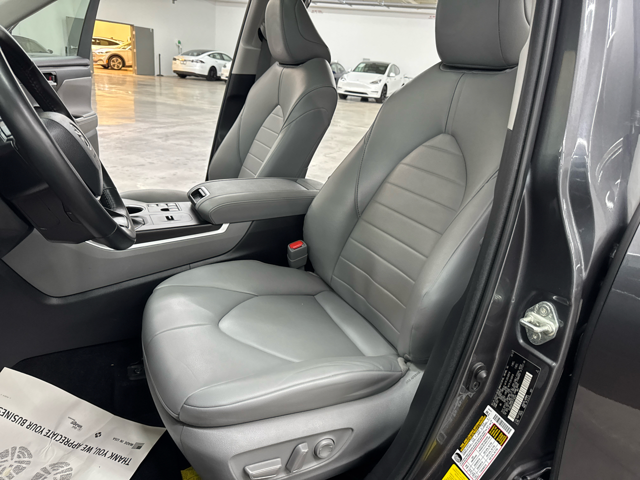 2023 Toyota Highlander Limited Platinum XLE XSE photo 25