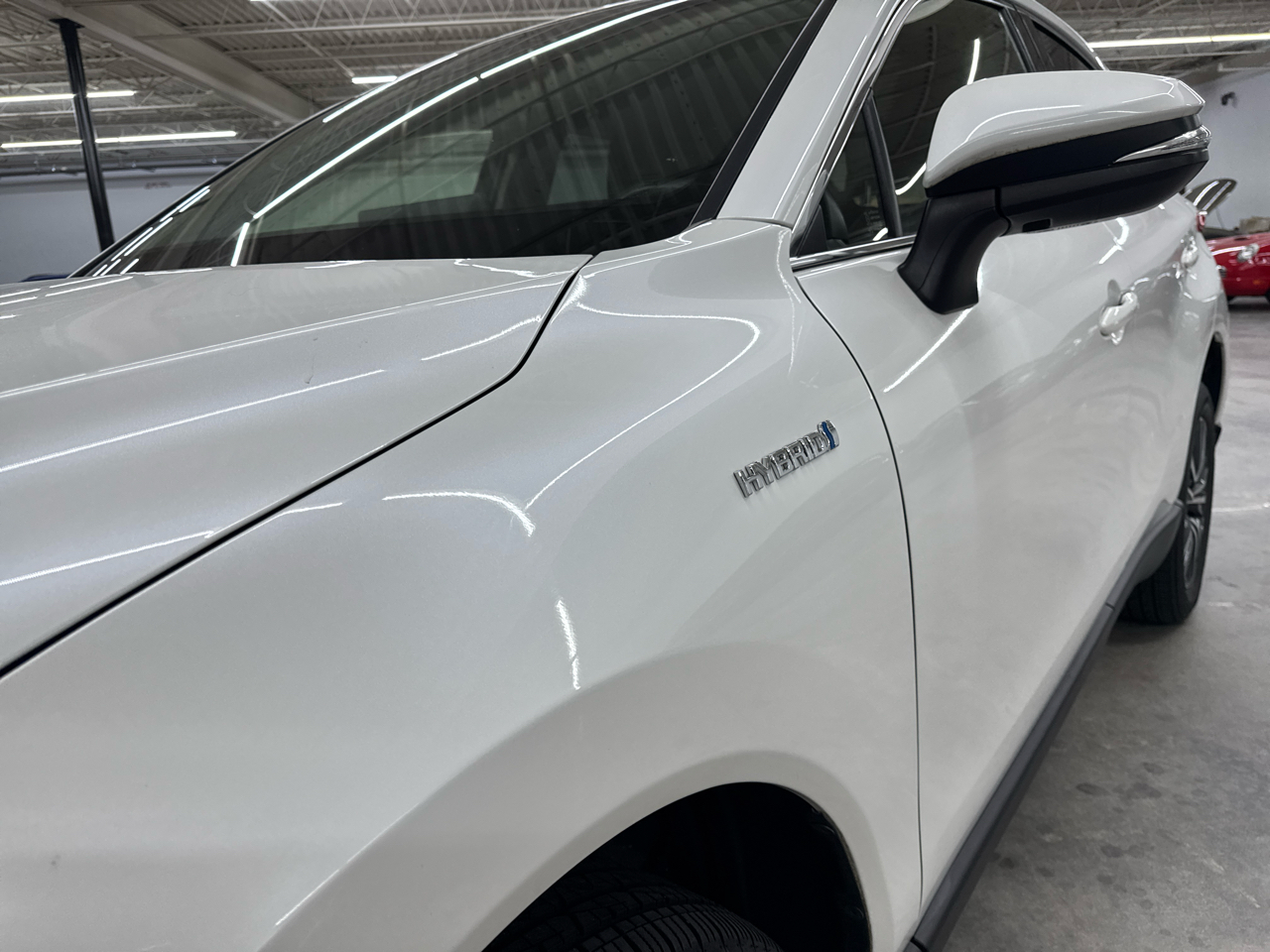 2021 Toyota Venza XLE photo 2