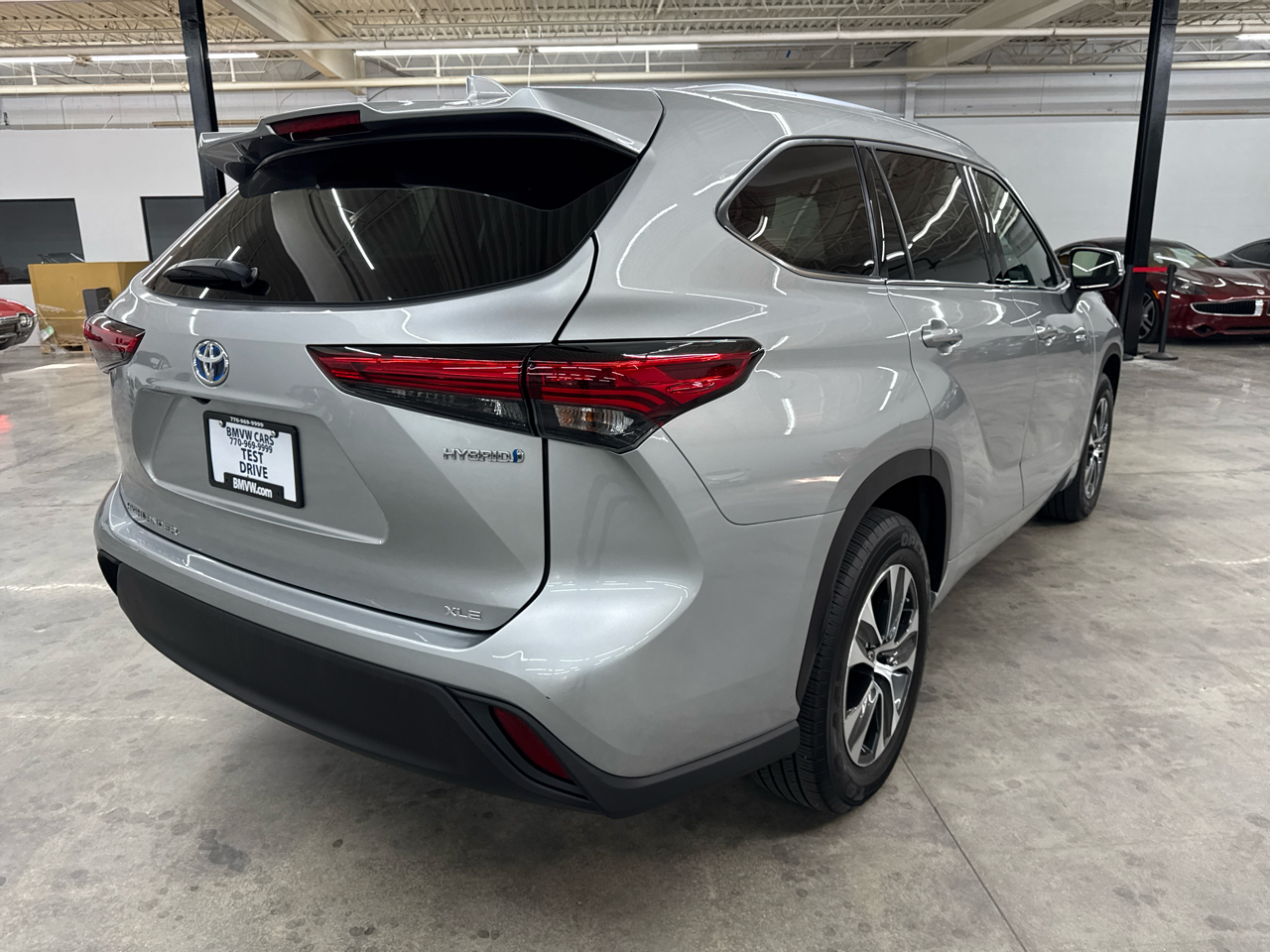 2021 Toyota Highlander Hybrid XLE photo 7