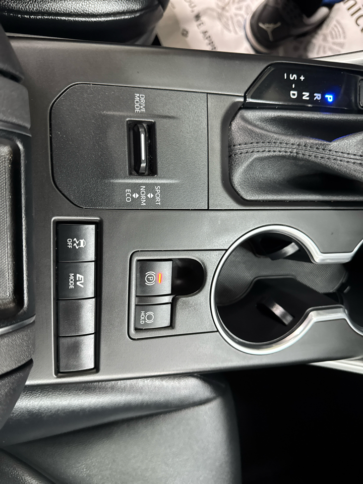 2021 Toyota Highlander Hybrid XLE photo 17