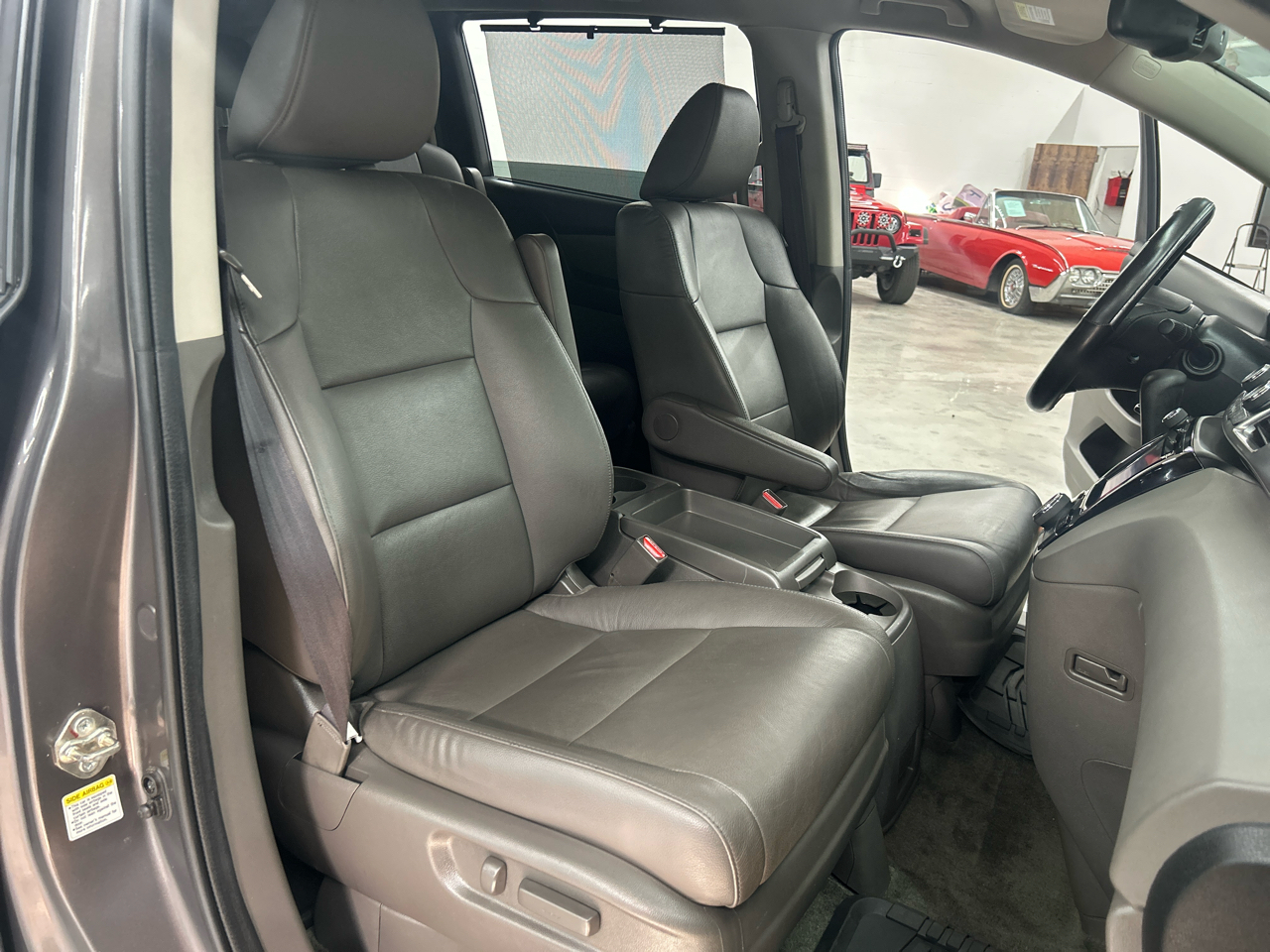 2016 Honda Odyssey EX-L photo 14