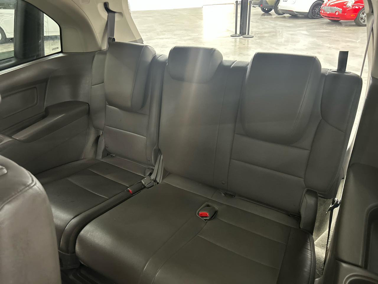 2016 Honda Odyssey EX-L photo 17