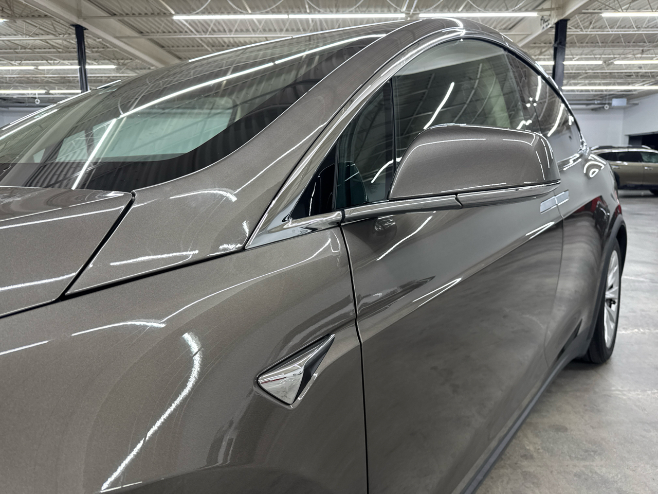 2016 Tesla Model X 90D photo 2