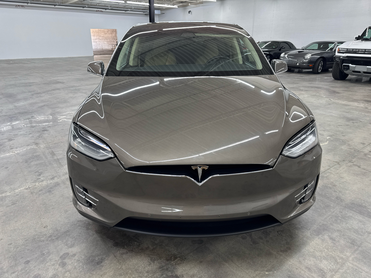 2016 Tesla Model X 90D photo 3