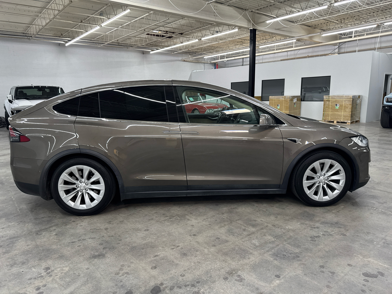 2016 Tesla Model X 90D photo 6