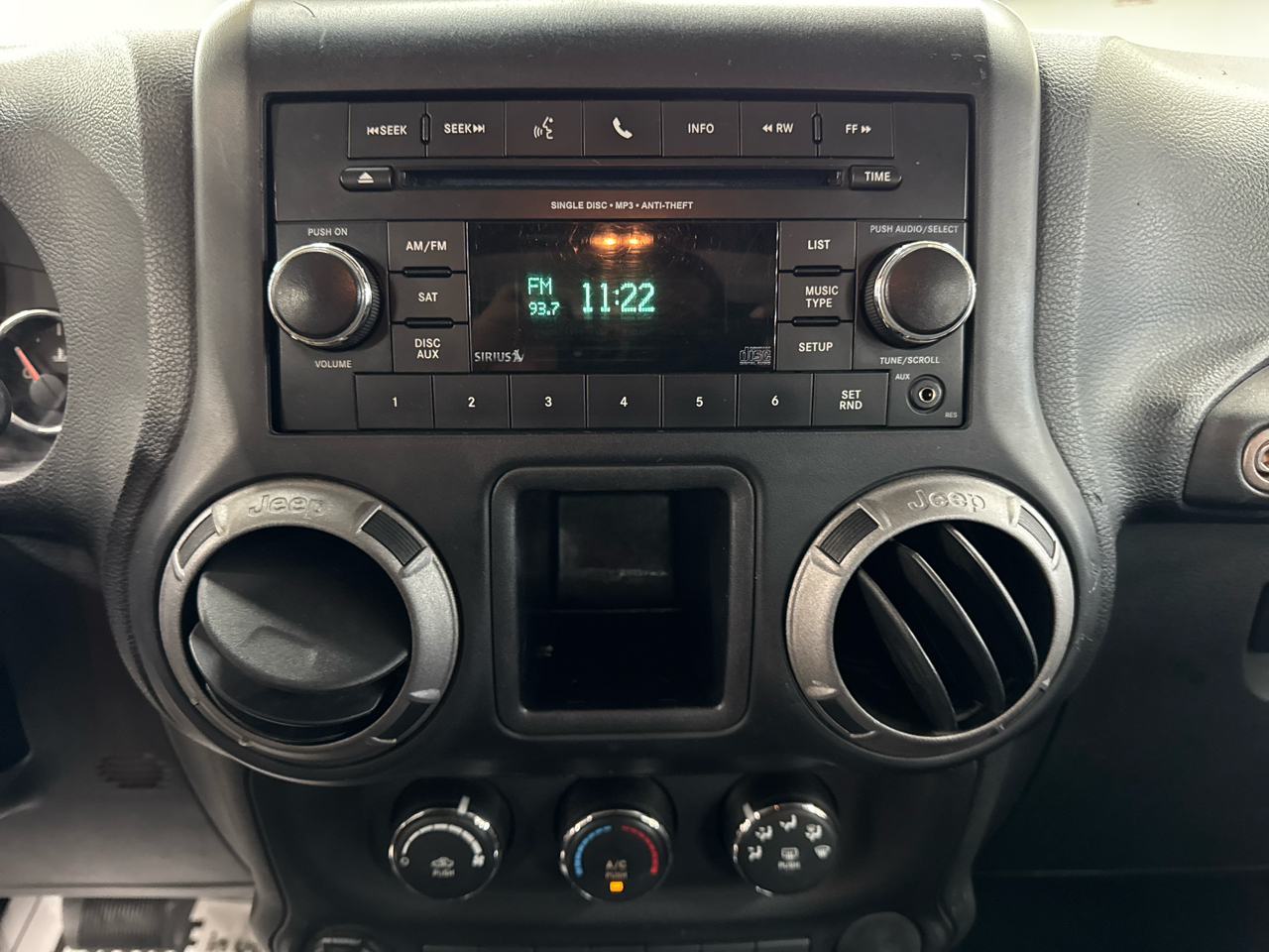 2012 Jeep Wrangler Unlimited Sport photo 15