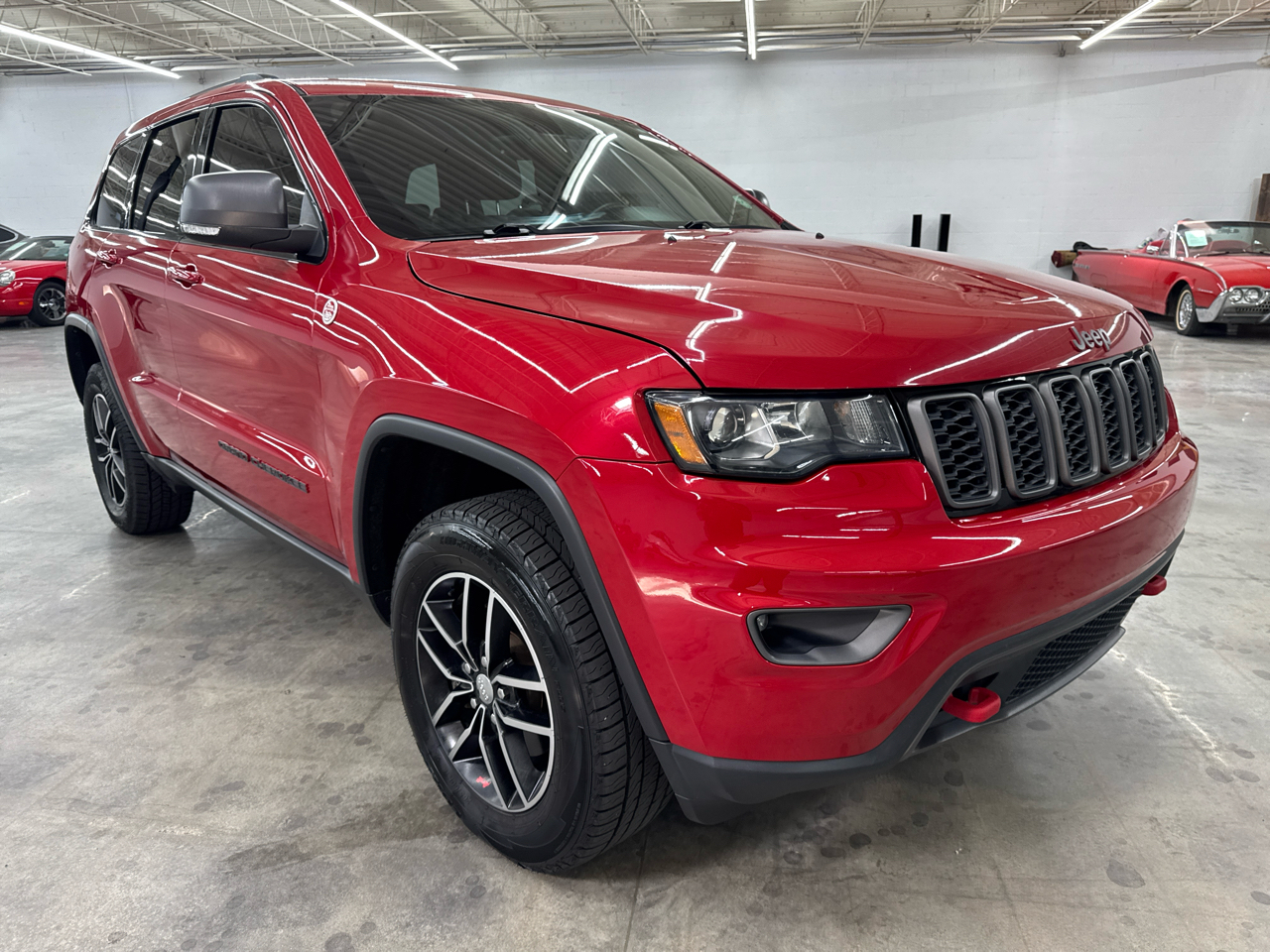 2017 Jeep Grand Cherokee Trailhawk photo 4