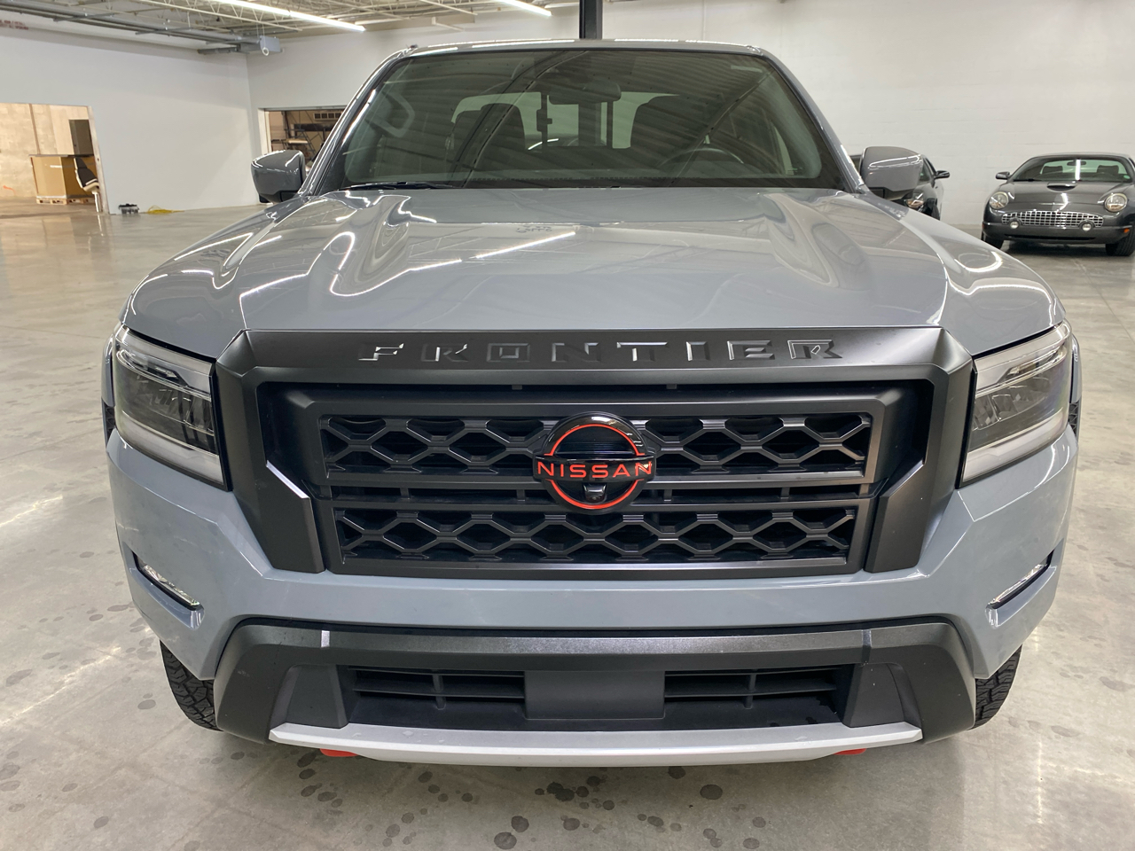 2023 Nissan Frontier PRO-4X photo 4