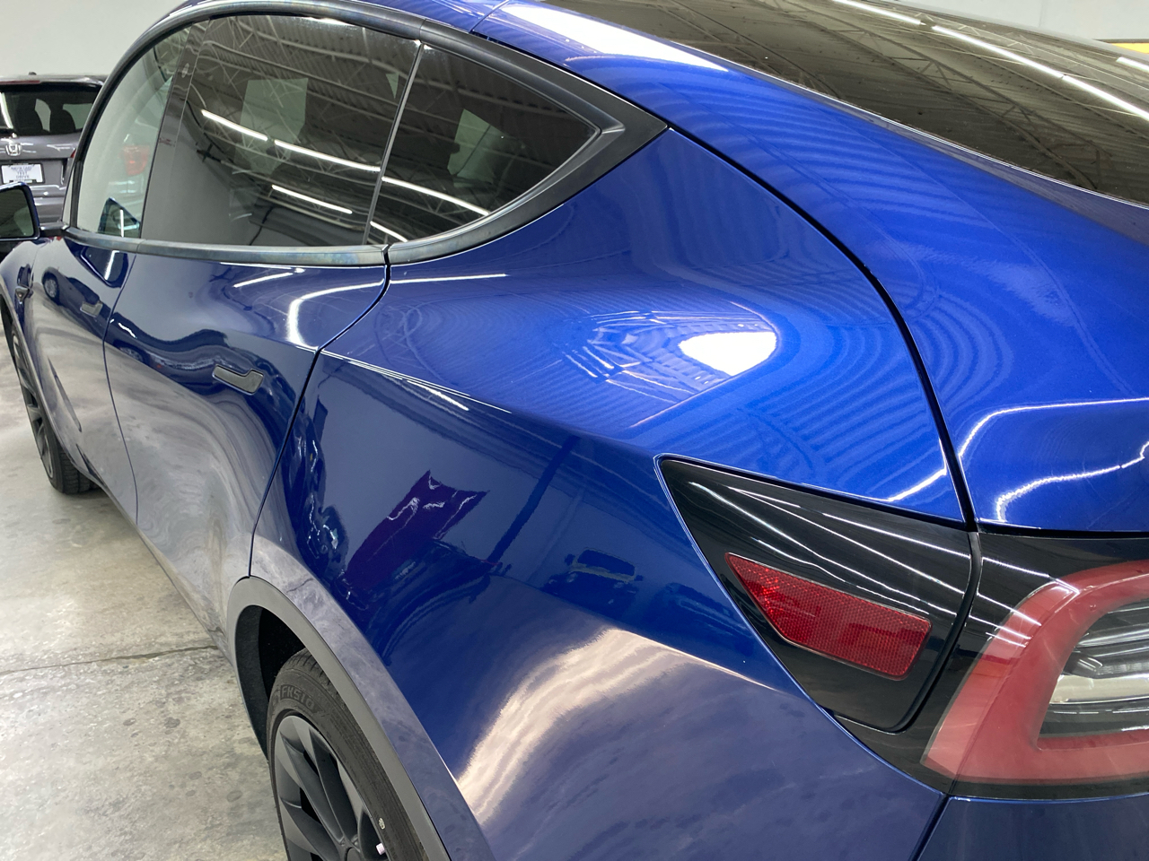 2020 Tesla Model Y Long Range photo 11