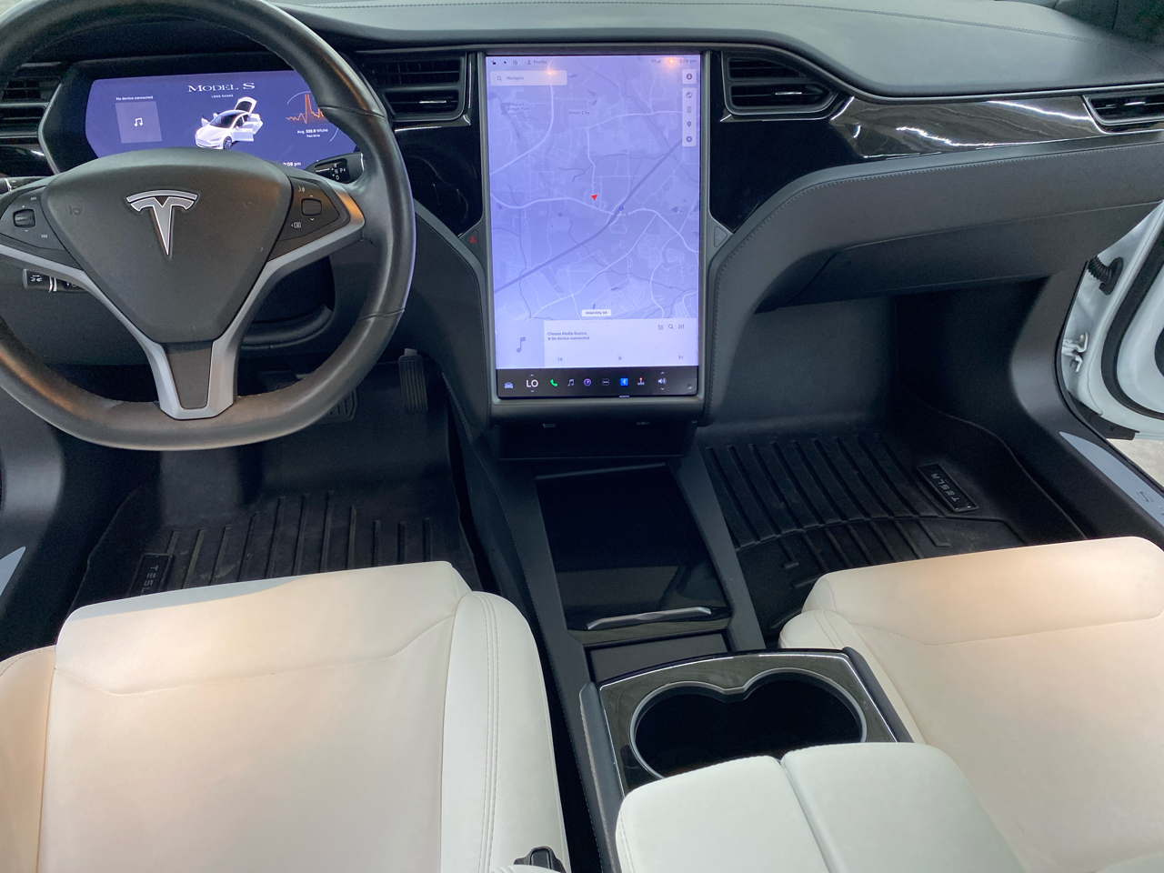 2019 Tesla Model S Long Range AWD photo 18