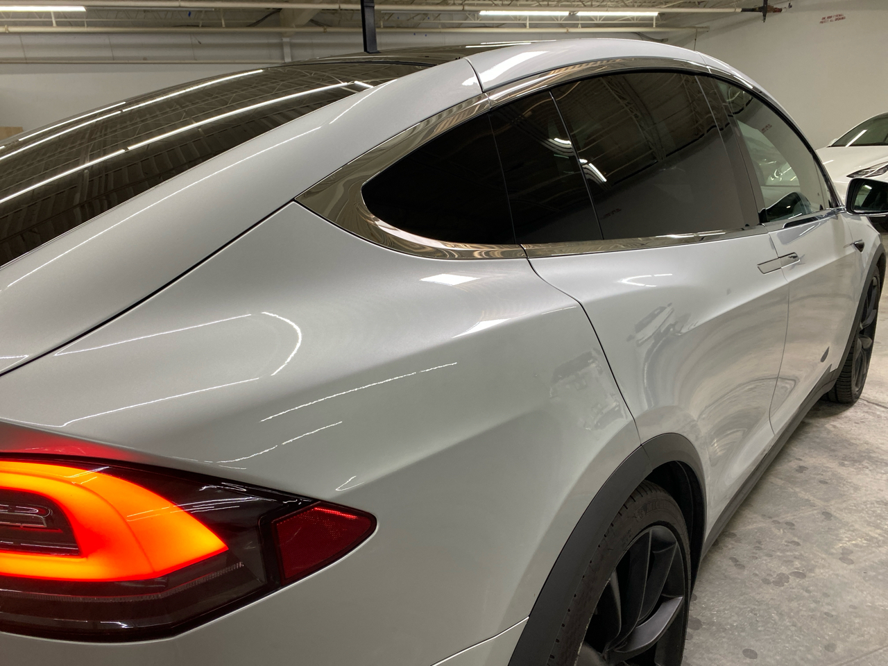 2018 Tesla Model X 100D photo 9
