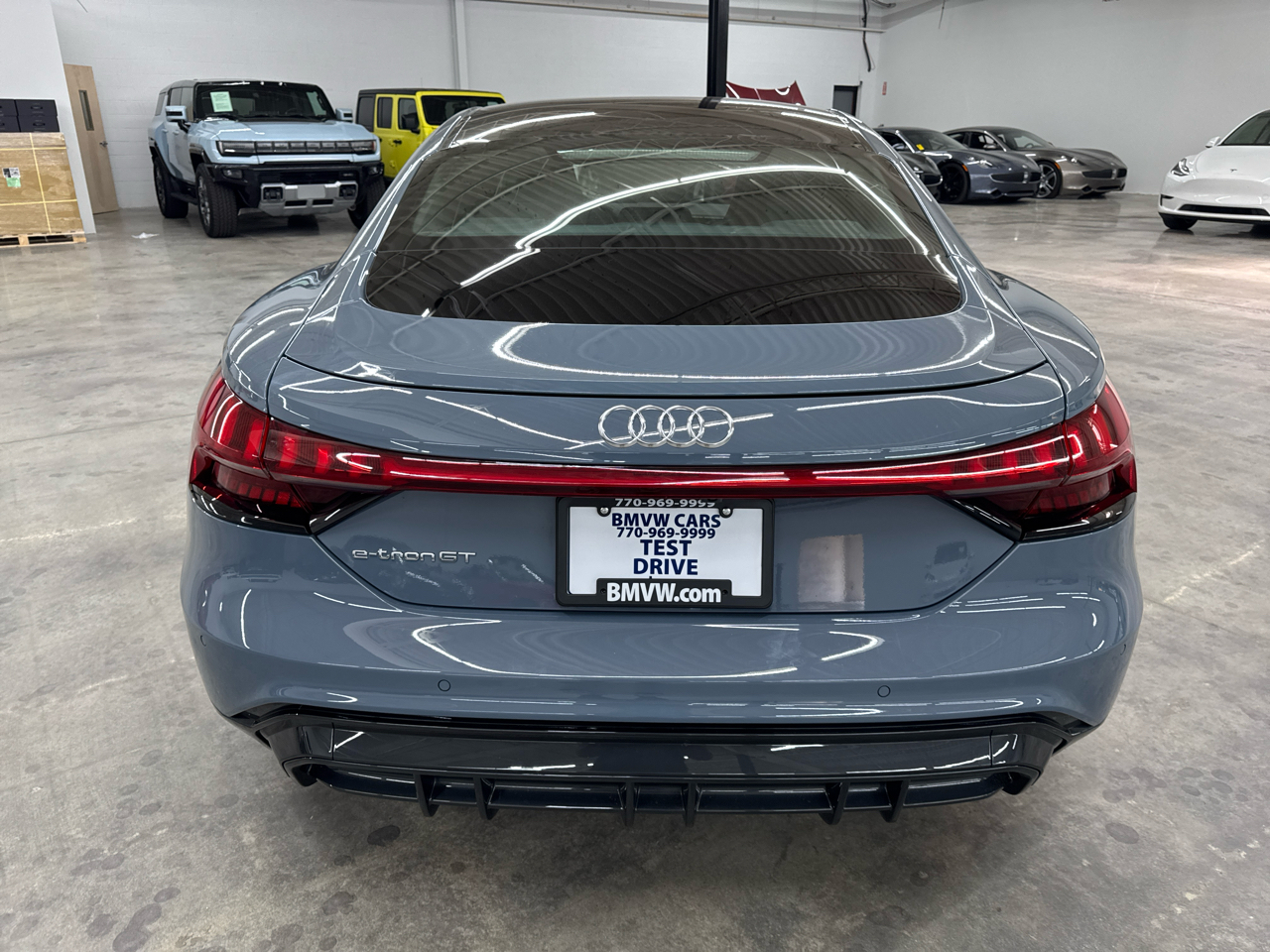 2022 Audi e-tron GT Premium Plus photo 9