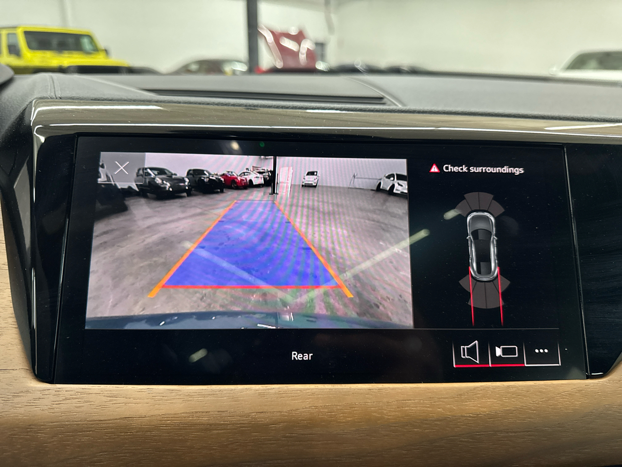 2022 Audi e-tron GT Premium Plus photo 18
