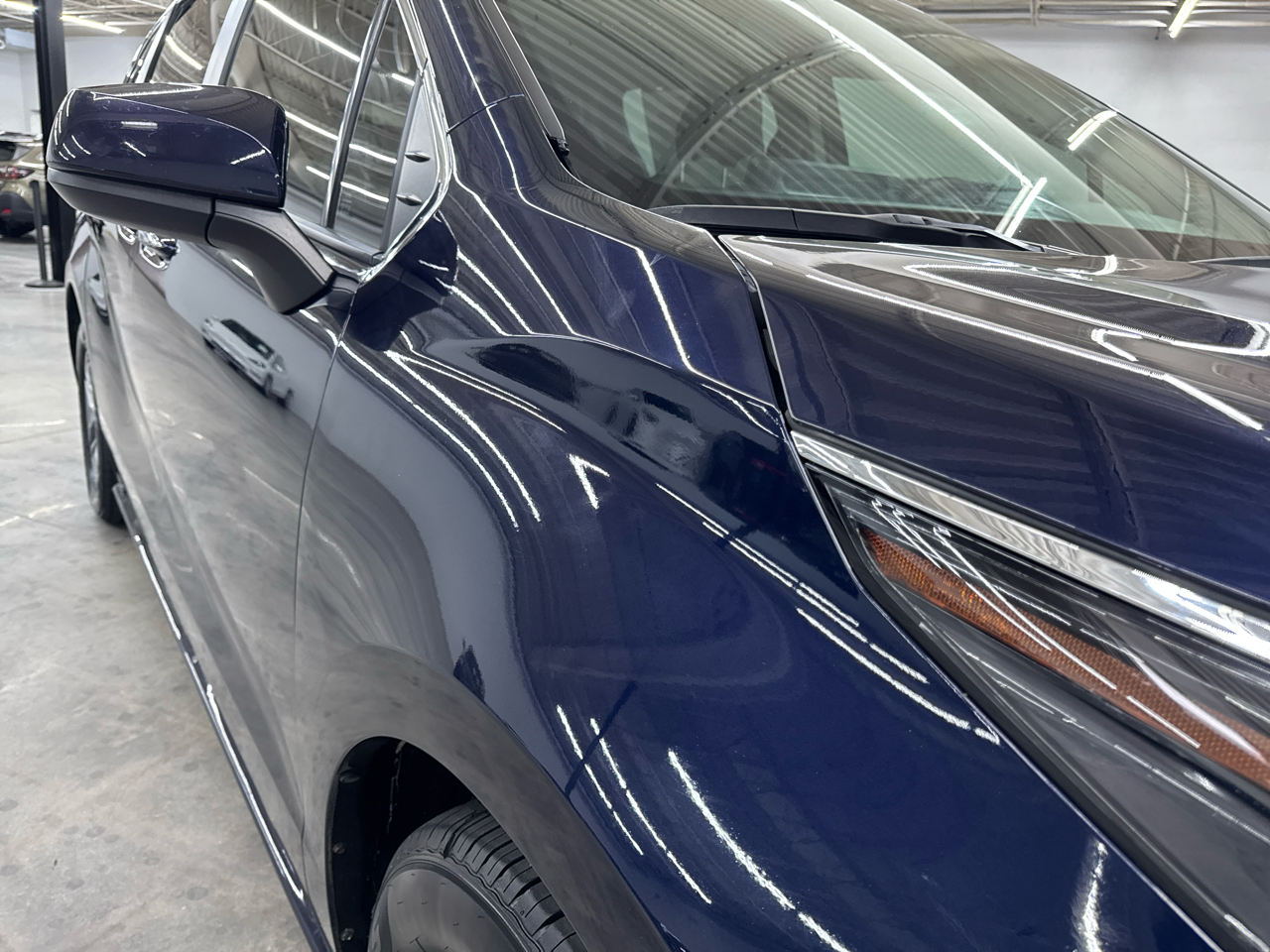 2022 Toyota Sienna XLE photo 5