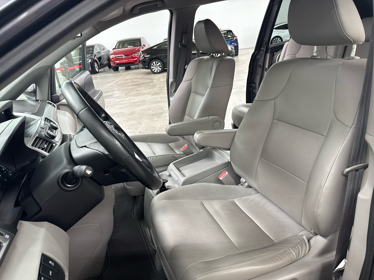 2017 Honda Odyssey EX-L photo 10