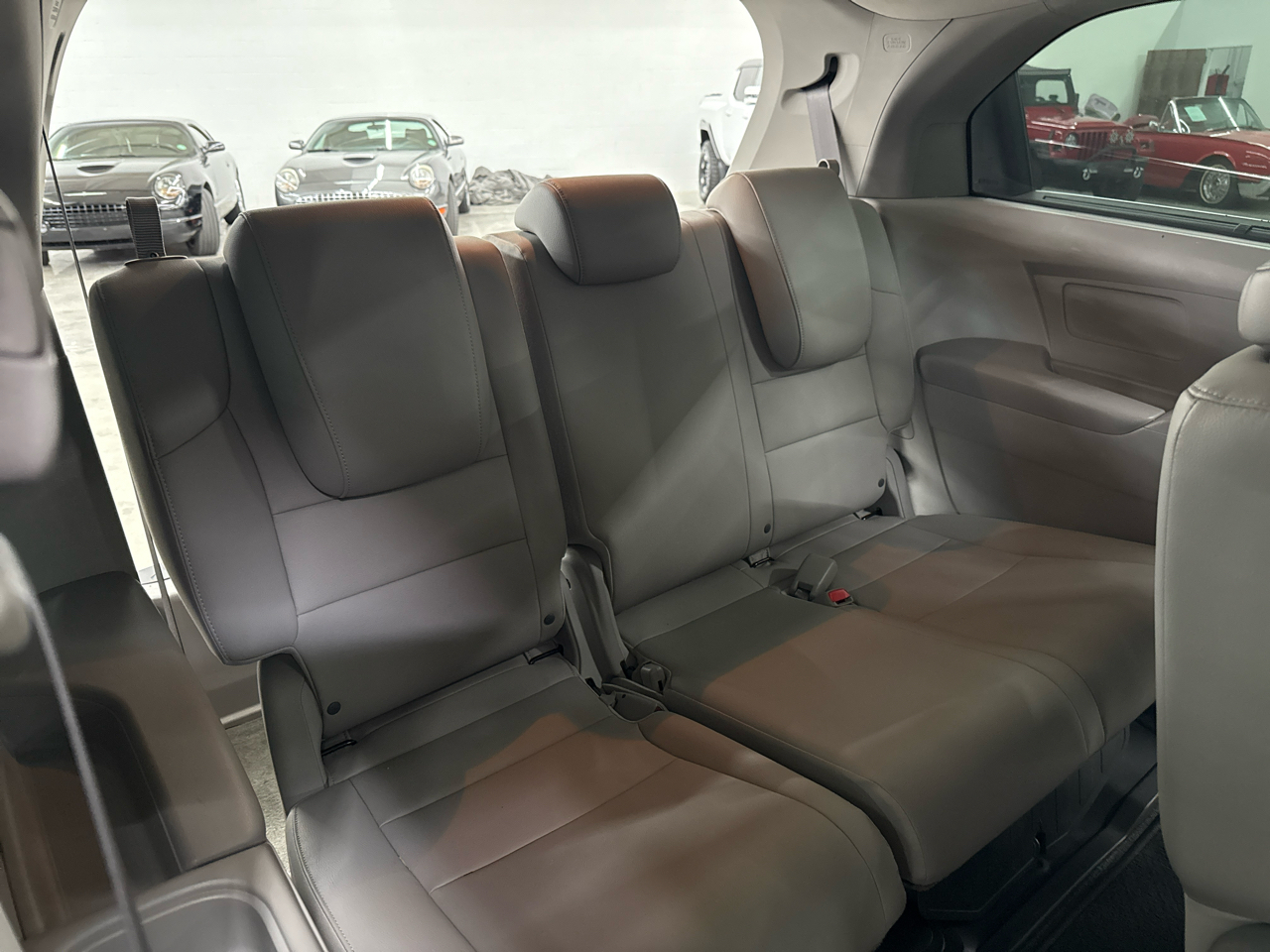 2017 Honda Odyssey EX-L photo 13