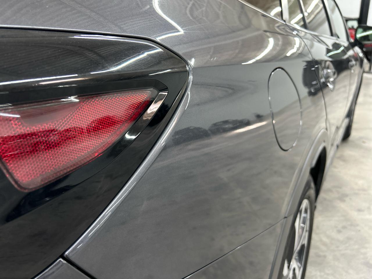 Subaru Outback Limited 4D Wagon AWD 2020 Subaru Outback Limited 4D Wagon AWD 2020