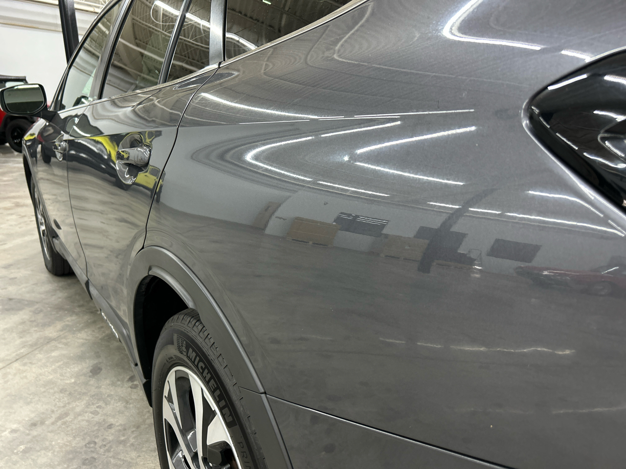 Subaru Outback Limited 4D Wagon AWD 2020 Subaru Outback Limited 4D Wagon AWD 2020