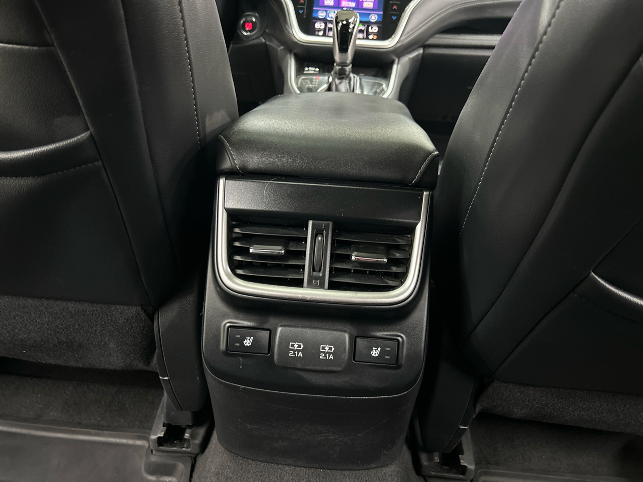 Subaru Outback Limited 4D Wagon AWD 2020 Subaru Outback Limited 4D Wagon AWD 2020